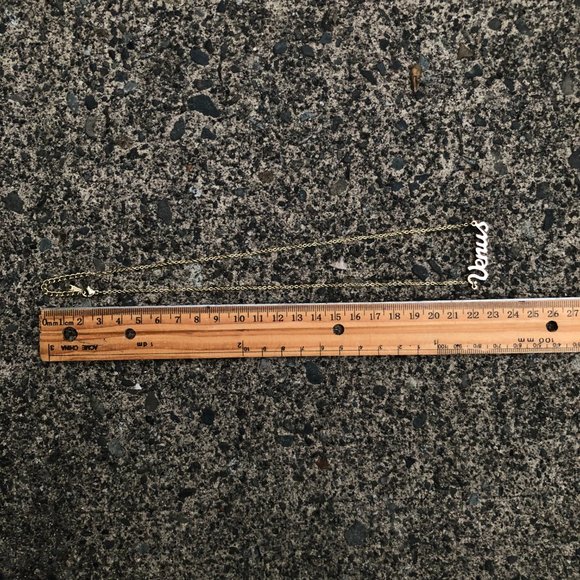 vintage "venus" gold name plate necklace - Picture 9 of 9